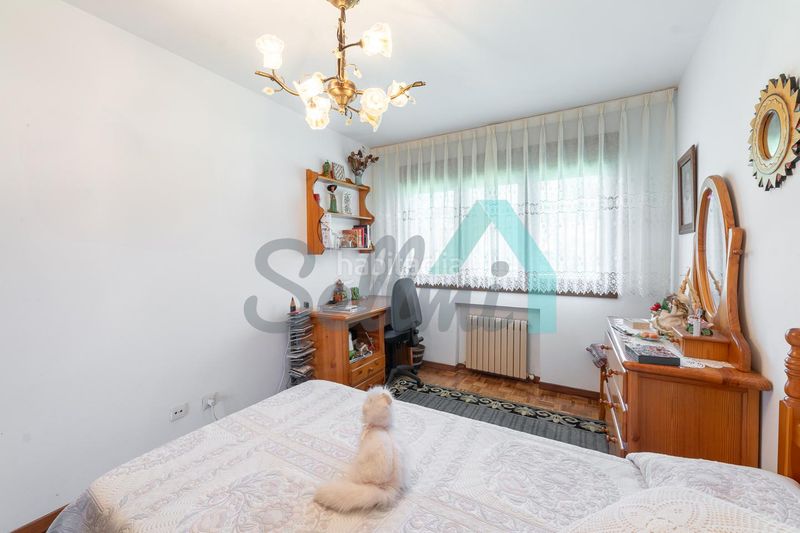 Foto 0616ad57-e9f2-4b18-8774-c0d8fa88c7dd. Casa amb calefacció aparcament a Cenero Gijón