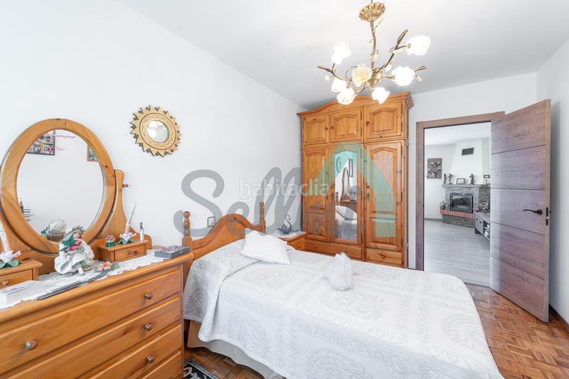 Foto 878958d9-cb24-4b9a-a65d-13aa0c804771. Casa amb calefacció aparcament a Cenero Gijón