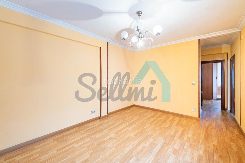 Foto 5c8cd251-93e3-4d94-985e-1d7d5a8f936d. Etagenwohnung mit heizung in Ciudad Naranco - Prados de La Fuente Oviedo