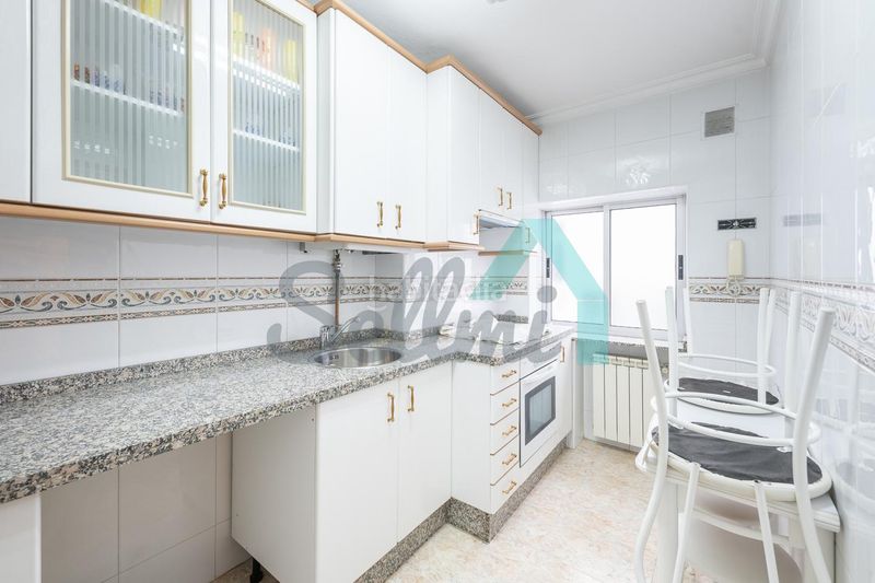 Foto ae5a71fd-7617-4d6d-a112-e98028407144. Etagenwohnung mit heizung in Ciudad Naranco - Prados de La Fuente Oviedo