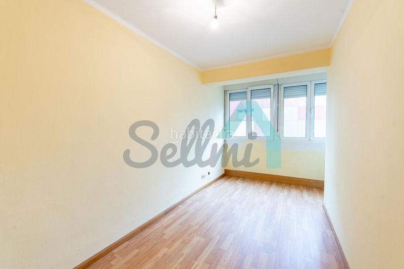 Foto d1af31d1-3a95-410e-abae-e002dd09b961. Etagenwohnung mit heizung in Ciudad Naranco - Prados de La Fuente Oviedo