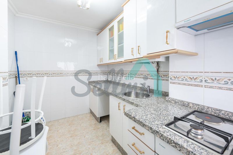 Foto f1bac58e-8c0f-4850-b364-bde36de3fe28. Etagenwohnung mit heizung in Ciudad Naranco - Prados de La Fuente Oviedo