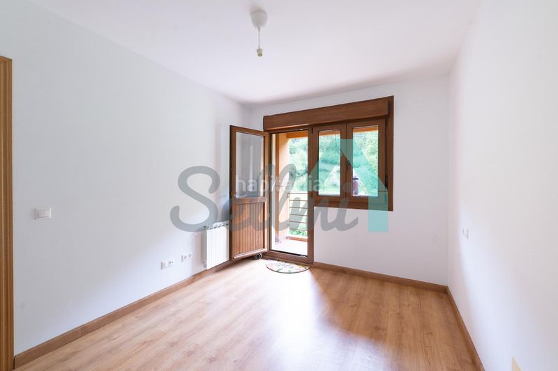 Foto 047e1daf-d610-4947-950e-0bed7235b4c0. Piso en Aller