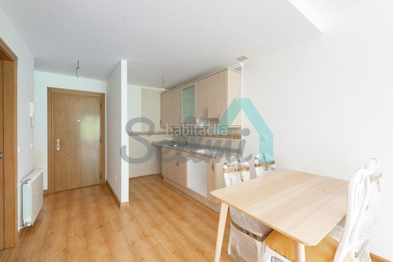Foto 97bdee76-cebb-4514-b7a8-c5e99356a519. Piso en Aller