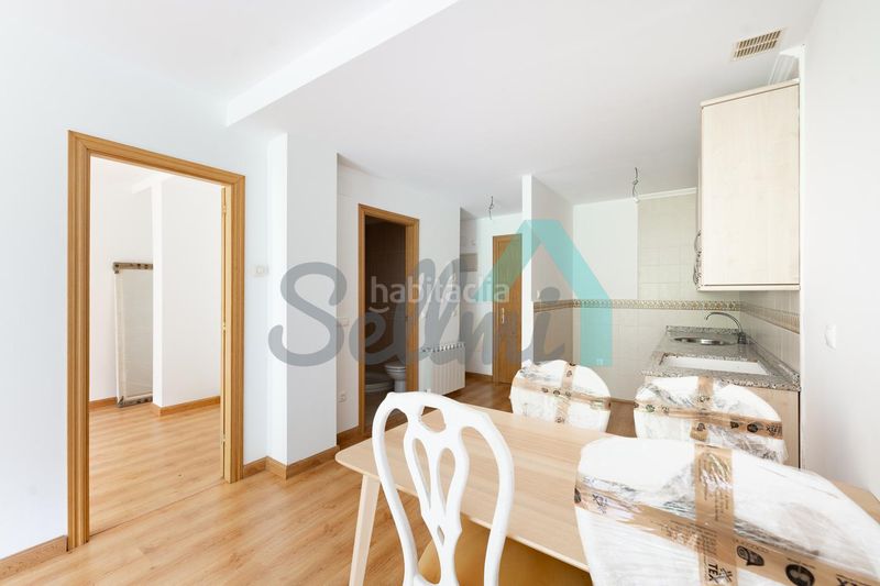 Foto f04873ff-a6af-4660-baec-4d757da7f025. Piso en Aller