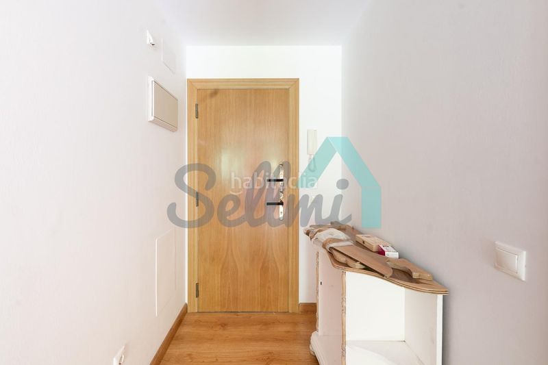 Foto 545179e6-574d-401e-b271-a128e18c301f. Estudi amb calefacció aparcament a Aller