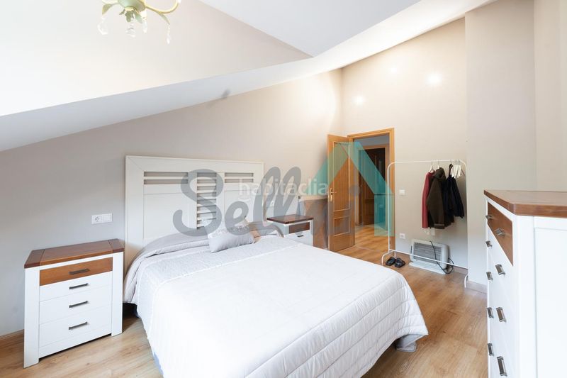 Foto 32a7a8b4-3155-4283-b13d-2c8d96e02c94. Piso en Aller