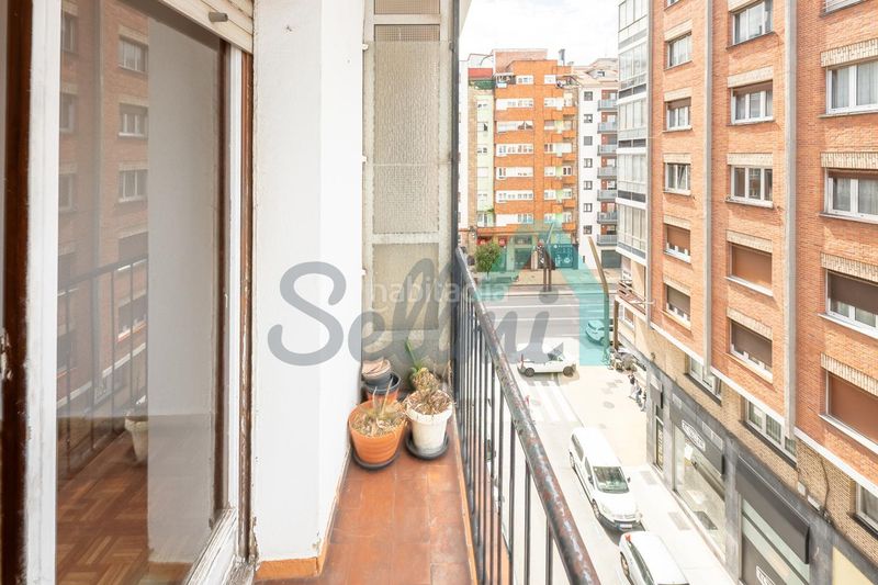 Foto fe64e770-7a7d-4b93-8b50-45681c50afa0. Pis amb calefacció a Laviada Gijón
