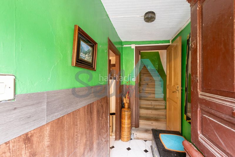 Foto 2d6ab1a9-409a-455e-a436-df5d2c354881. Casa adossada a Aller