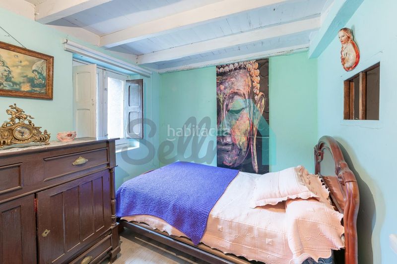 Foto 3b9046be-5aee-492a-8429-9ea41e9b6ce1. Casa adossada a Aller
