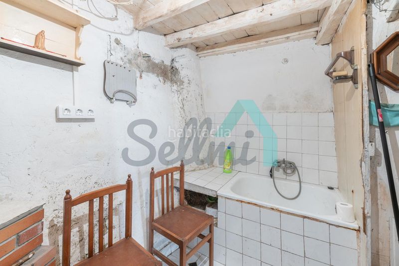 Foto fb012c5f-c287-4357-9661-8a76e5a62254. Casa adossada a Aller