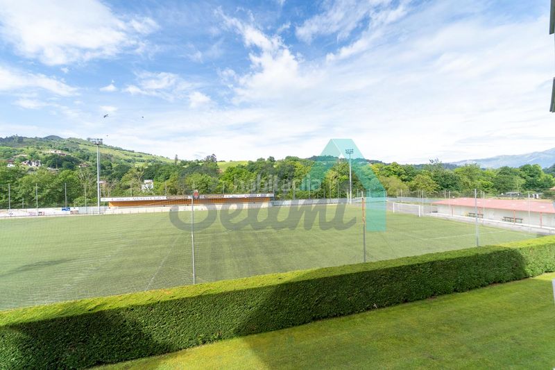 Foto ac22ce54-c687-474e-b2ee-495d2b5dbe95. Piso en Cangas de Onís