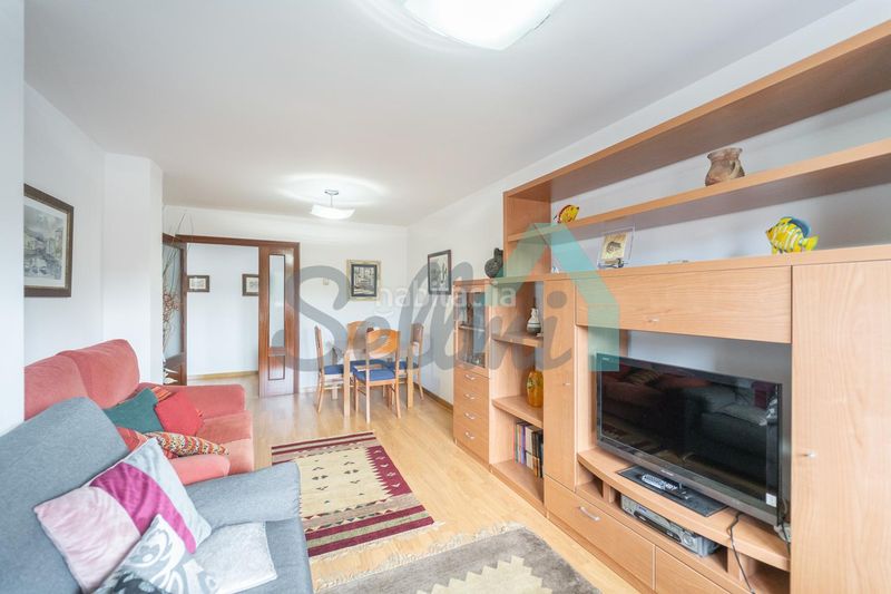 Foto dfa6eb84-3887-4bc4-ba2c-cd25fde2b975. Piso en Cangas de Onís