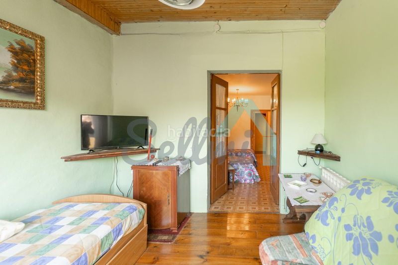 Foto 80ef832a-fb1c-42a5-9c16-5231f8896d7e. Casa adosada en Onís