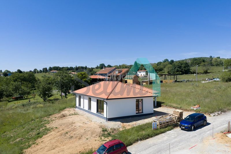Foto eef00494-5415-4e74-953a-4f819c5b5fd8. Casa amb calefacció aparcament a Parroquias Norte Siero