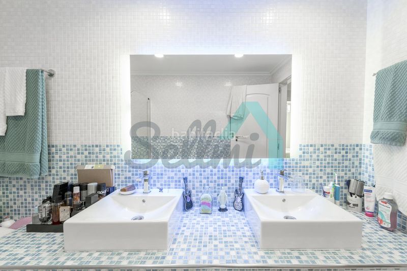 Foto 537e93d9-49da-4780-a838-3c3b9adfd491. Casa adossada amb calefacció aparcament a Vegadeo