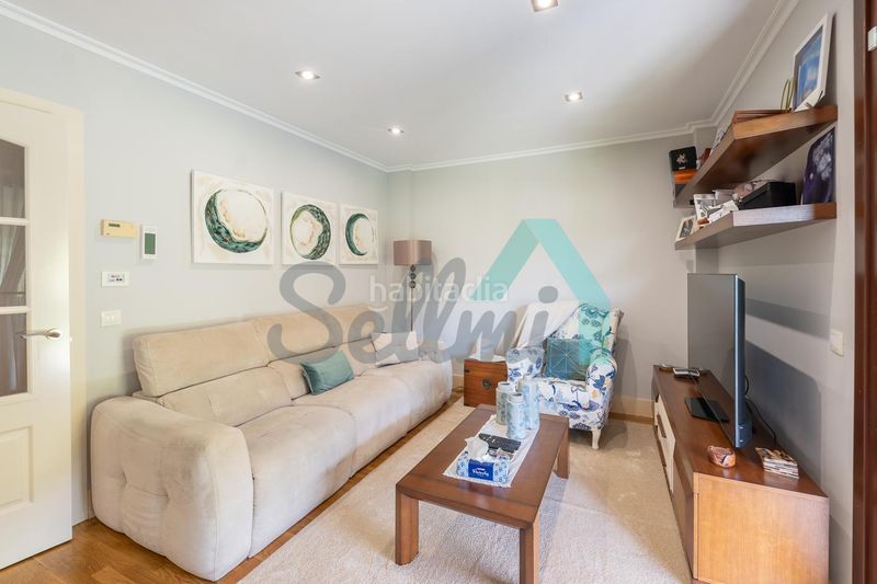 Foto e624f0c8-c117-455d-b715-6323baaf4297. Casa adossada amb calefacció aparcament a Vegadeo