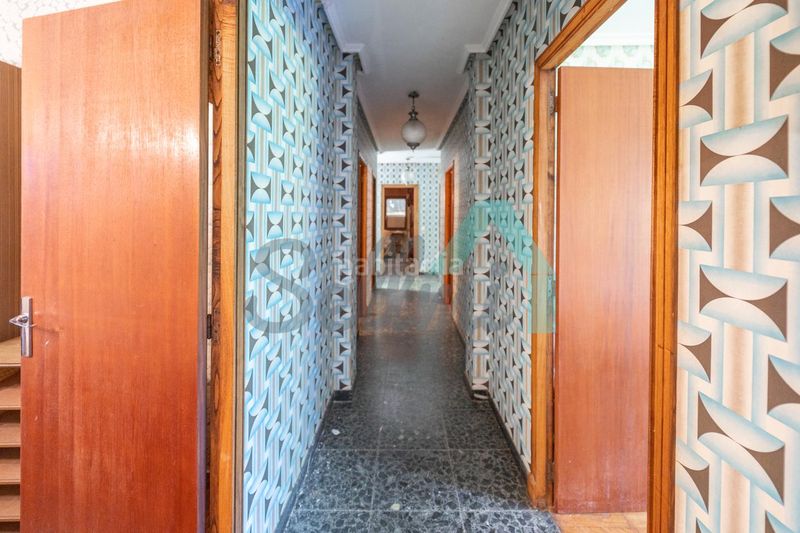Foto 14d8a628-ecd6-4ba8-a232-22ad306d8374. Casa amb aparcament a Cudillero