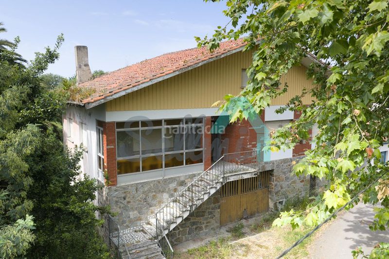 Foto 1924584c-e3fb-4e73-8164-871c655f6278. Casa amb aparcament a Cudillero