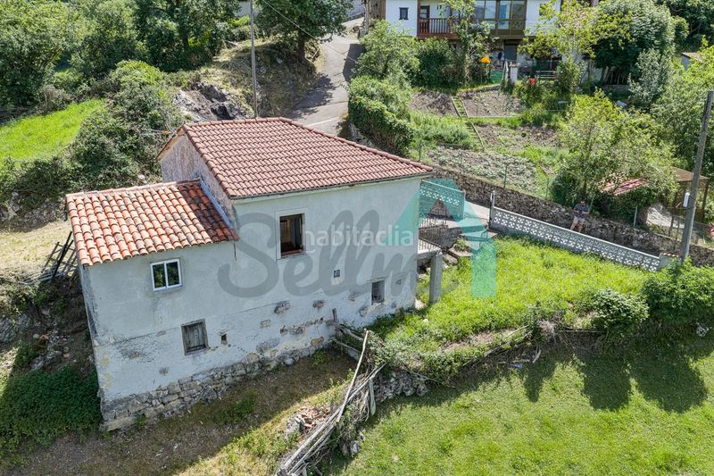 Foto 4fc6c192-2175-418d-81c9-3ac67bde3d6d. Casa a Laviana
