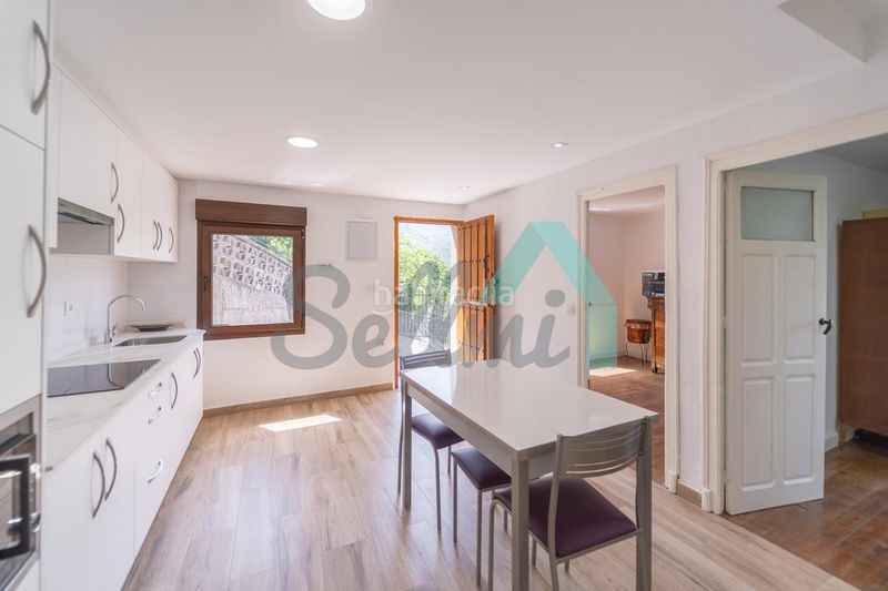 Foto ccb5e180-53f0-45b4-b473-b911e0ae94ed. Casa a Laviana