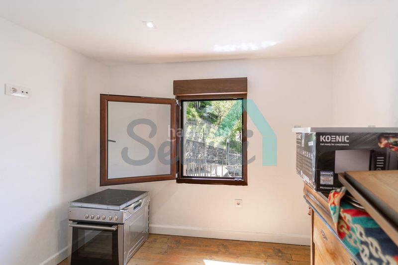 Foto d24eef26-2241-4b05-8f9d-748df21ae35a. Casa a Laviana