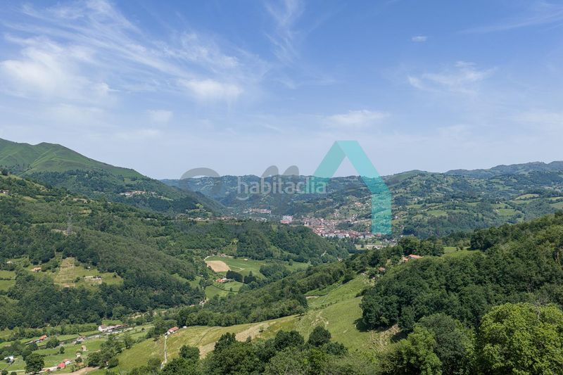 Foto e871539f-0de8-4dc2-910d-d54cb867169b. Casa a Laviana