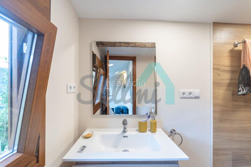 Foto b5f1e216-3c01-45b7-ad86-86e66be6b4d8. Miete haus mit heizung in Zona Rural Mieres