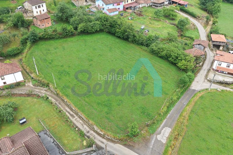 Foto 11eba89b-9e3f-49d6-867c-253272b4073d. Terreny residencial a Grado
