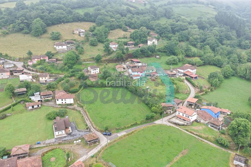 Foto 9b270c48-1f61-4067-b081-0a15782d6536. Terreny residencial a Grado