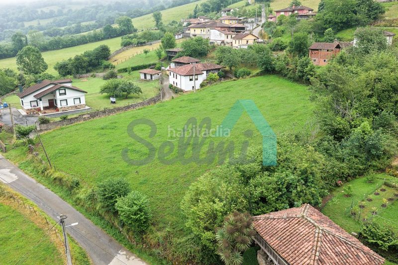 Foto df7af75c-8112-448f-932e-b57b29def388. Terreny residencial a Grado