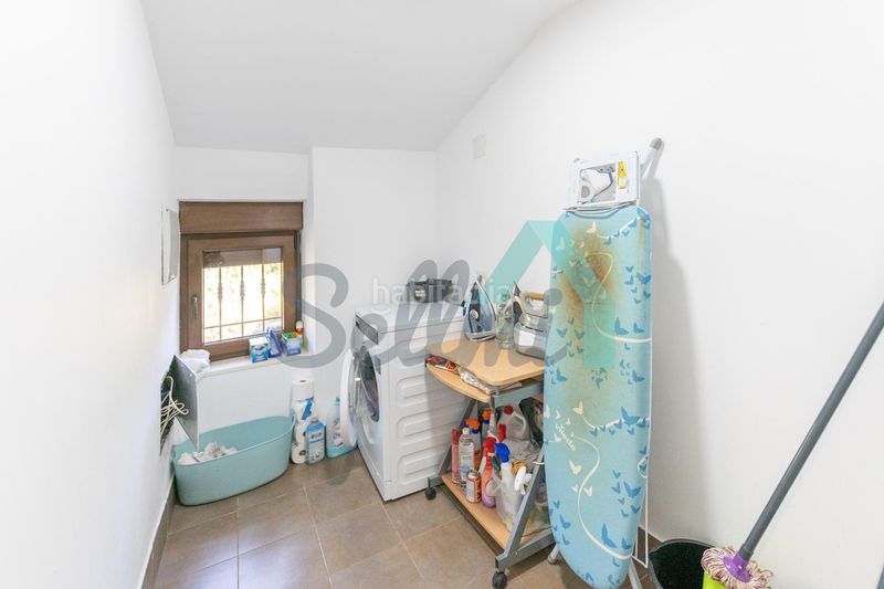 Foto f330d8e3-14de-4b2f-b375-6cfc13b44406. Edificio in Villamanín