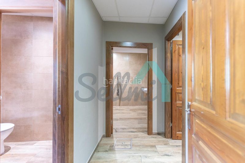 Foto ff6f6478-11ea-4b72-b3d9-52b84ca14bb7. Edificio in Villamanín