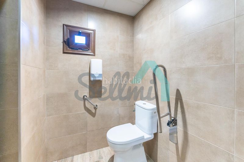 Foto ffcded95-12fd-409c-b5e2-eb56f987a70d. Edificio in Villamanín