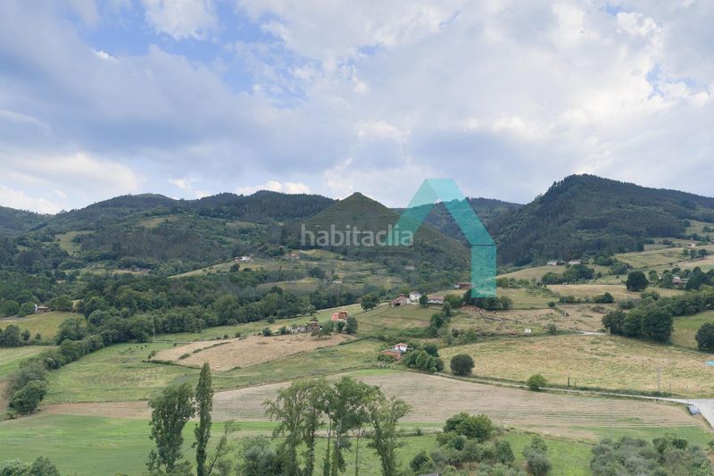 Foto 48148429-14dd-487a-85e7-a15eb2aea25b. Casa amb calefacció a Salas