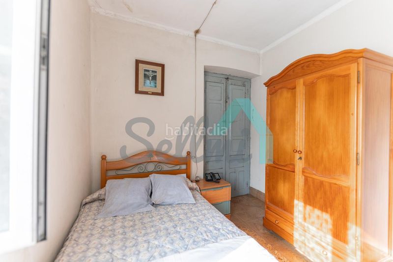 Foto 78881286-8566-4918-ac4e-26d14f1deef9. Casa amb calefacció a Salas