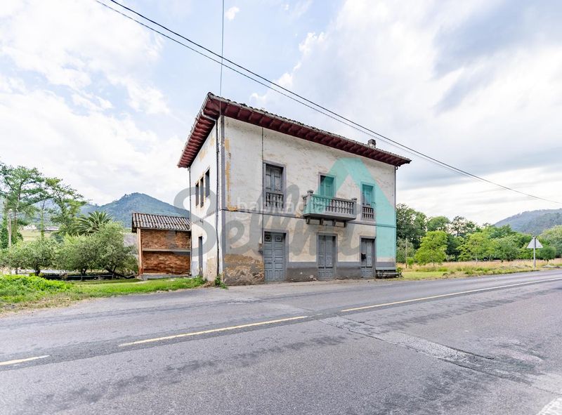 Foto 93f6a9d9-3198-4a65-a603-7d9bc4bdaf4d. Casa amb calefacció a Salas