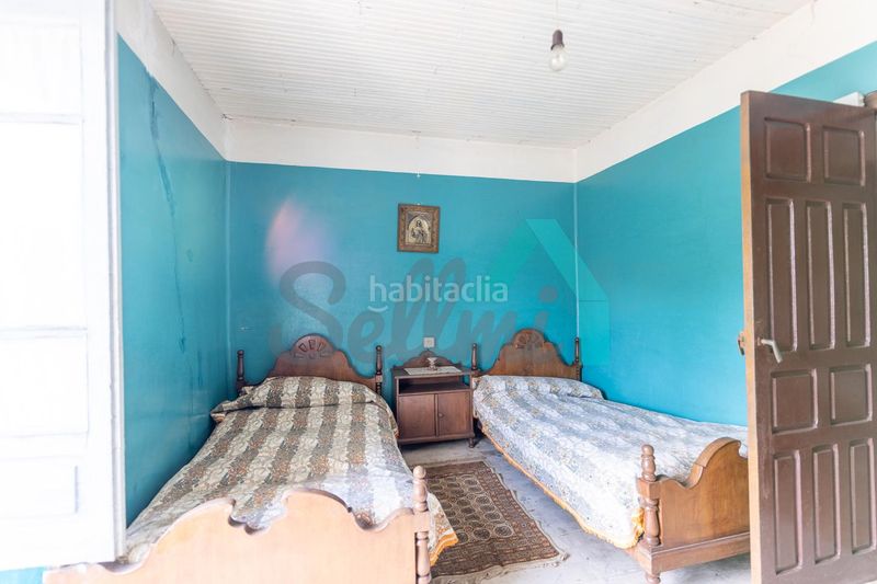 Foto b2ccb419-47b7-4528-a294-d2b8737d42f6. Casa amb calefacció a Salas