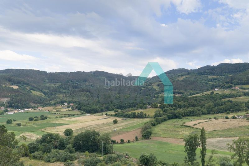 Foto f2f160b5-5f0c-49f7-9908-f0077cbf58bc. Casa amb calefacció a Salas