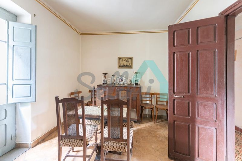 Foto fab9c675-a3cb-4161-a510-fc170b86a03b. Casa amb calefacció a Salas