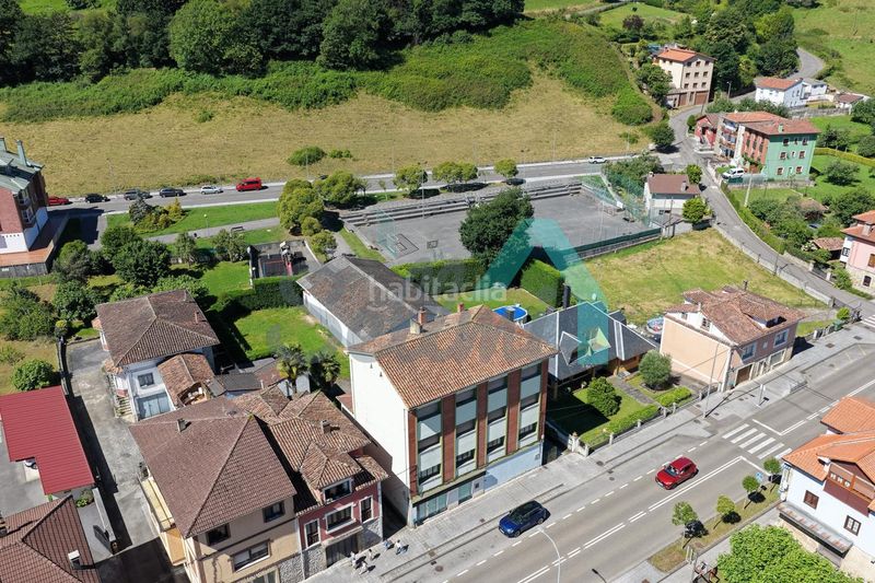 Foto d34b6a5d-e465-46e0-8c32-7ccb2157b15a. Edificio in Piloña