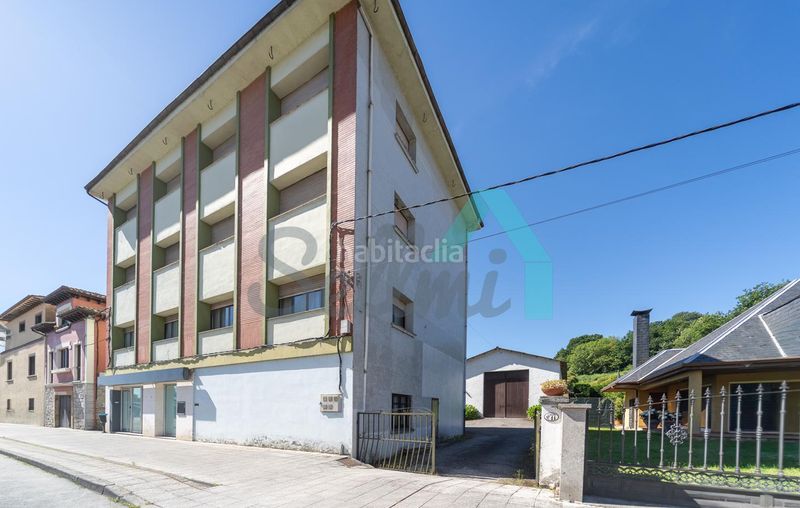 Foto 50435949-0b2e-4193-92e2-1cda8ab9861d. Edifici a Piloña