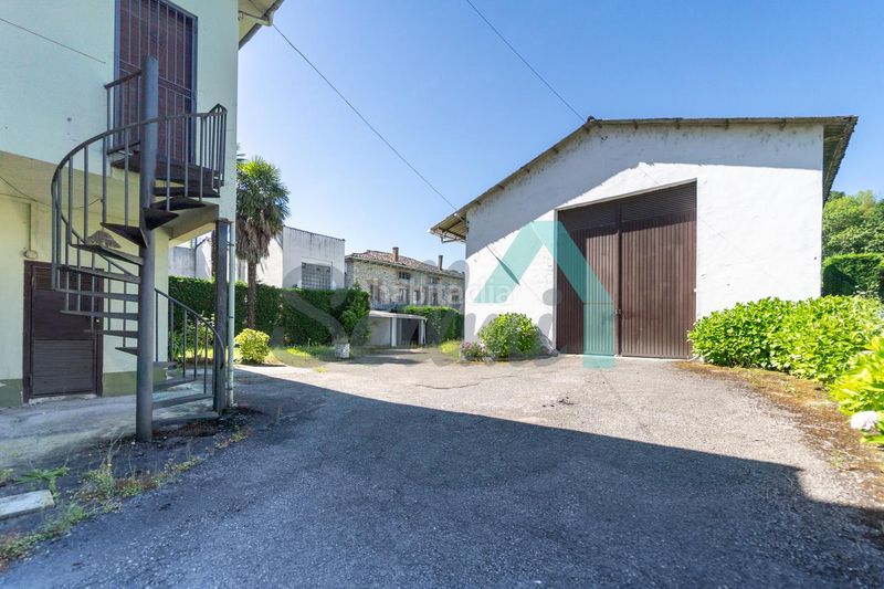 Foto de7160a9-05ad-49fa-8a24-933d78680e0b. Edifici a Piloña