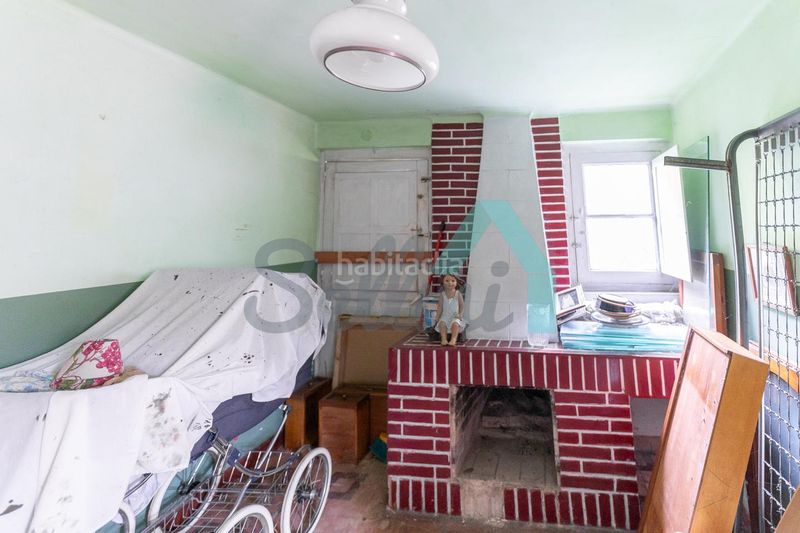 Foto 3d7f9f29-234b-4c1d-b175-1869fceb346a. Casa adossada amb calefacció a La Felguera Langreo