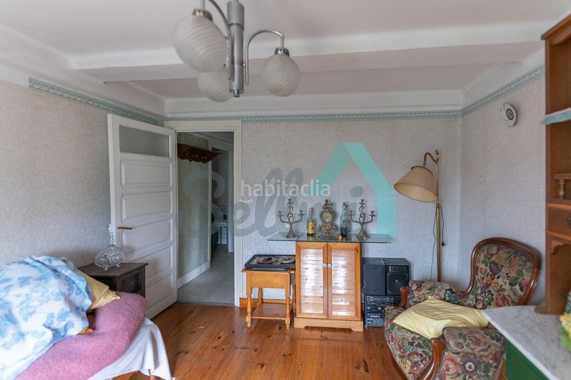 Foto 419dd237-f7e6-4537-b781-18ed3f54e397. Casa adossada amb calefacció a La Felguera Langreo