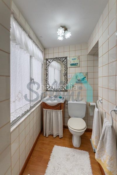 Foto d6388a69-a36b-4cf3-a5e5-c47143b90b24. Casa adossada amb calefacció a La Felguera Langreo