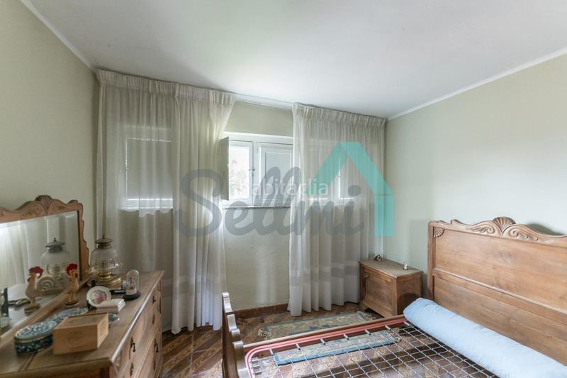 Foto e05760d5-5e41-4769-a59d-de4e446da449. Casa adossada amb calefacció a La Felguera Langreo