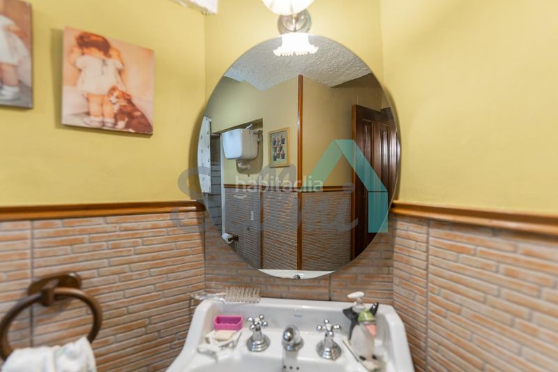 Foto e63dbdbb-48b3-4db3-920b-75129b963b59. Casa adossada amb calefacció a La Felguera Langreo