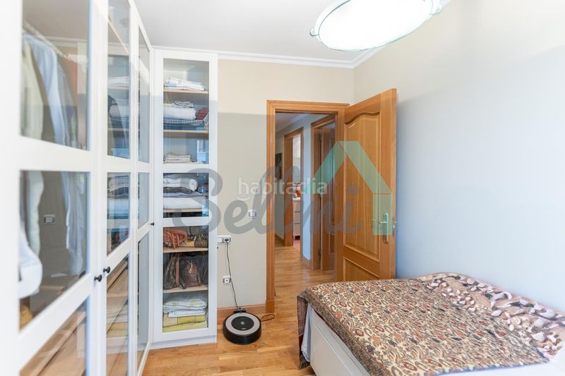 Foto b41eb324-b63d-4fd4-a3d0-b1c956247e27. Pis amb calefacció aparcament a La Ería Oviedo