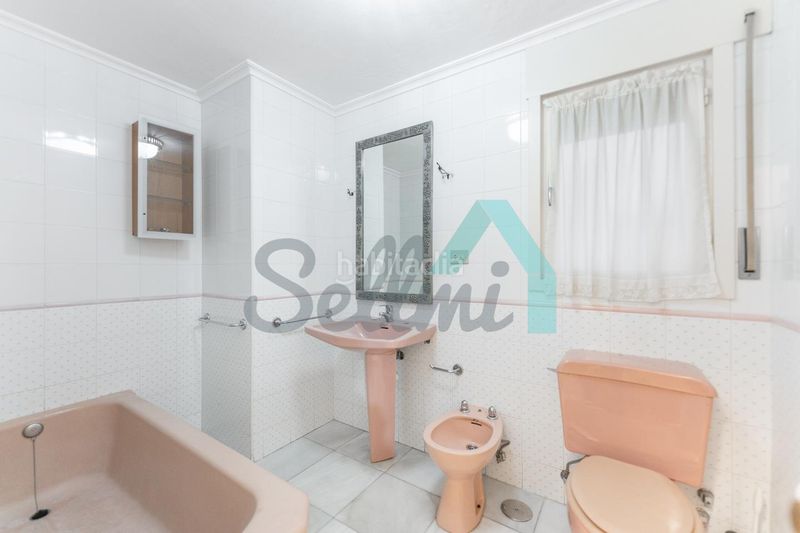 Foto cf3f13d2-ccd9-4f76-96a7-812f01f98f75. Piso en Centro Avilés